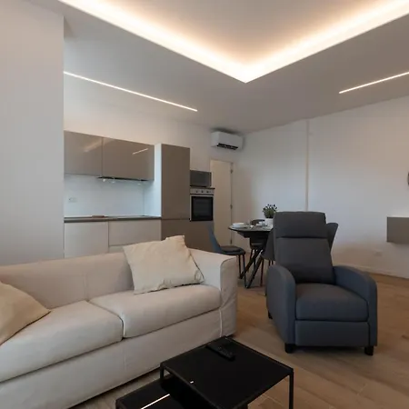 Elegance Apartment