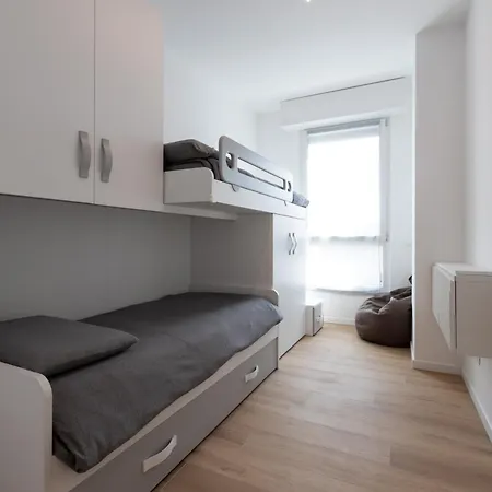 Elegance Apartment *
